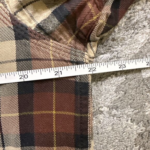 Carhartt Men's Trumbull Plaid Flannel Shirt Sz Medium Button Down Pockets Heavy - Picture 8 of 10